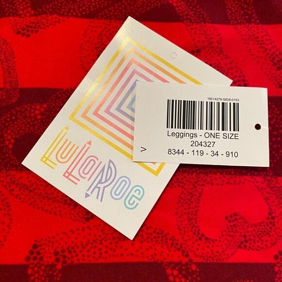 0657 LuLaRoe Size OS Leggings Valentine Hearts Print Red and Maroon New - Picture 3 of 6